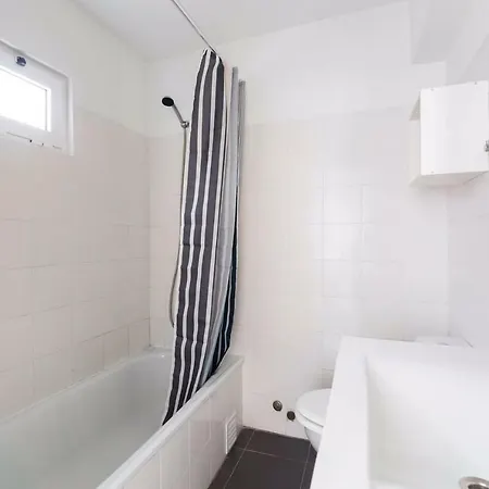 Ola - Rato Terrace Iv ליסבון